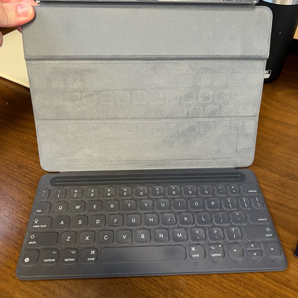 Apple Smart Keyboard English for iPad Pro 10.5" Air 3 7th Gen A1829